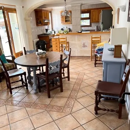 Casa Ignatz 5 Bed Luxury With Private Pool فيلة