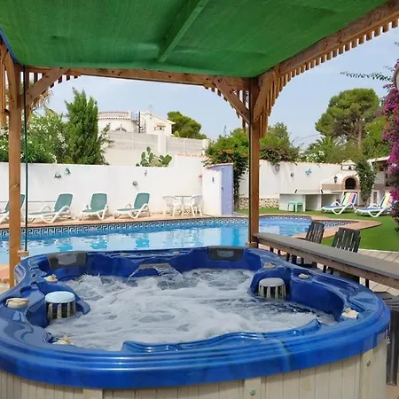 Casa Ignatz 5 Bed Luxury With Private Pool فيلة