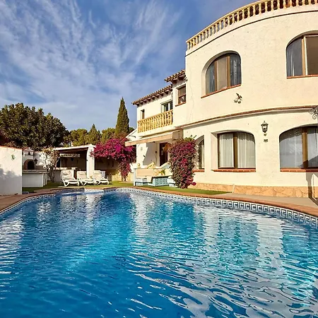 Casa Ignatz 5 Bed Luxury With Private Pool Willa Jávea