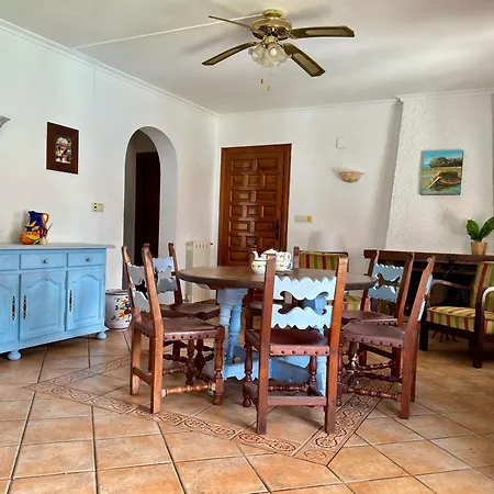 Villa Casa Ignatz 5 Bed Luxury With Private Pool *