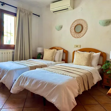 Casa Ignatz 5 Bed Luxury With Private Pool Villa *